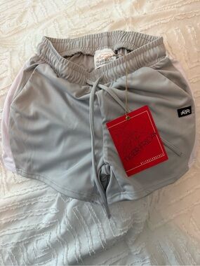 Tiger Friday Girls' Light Gray Athletic Shorts